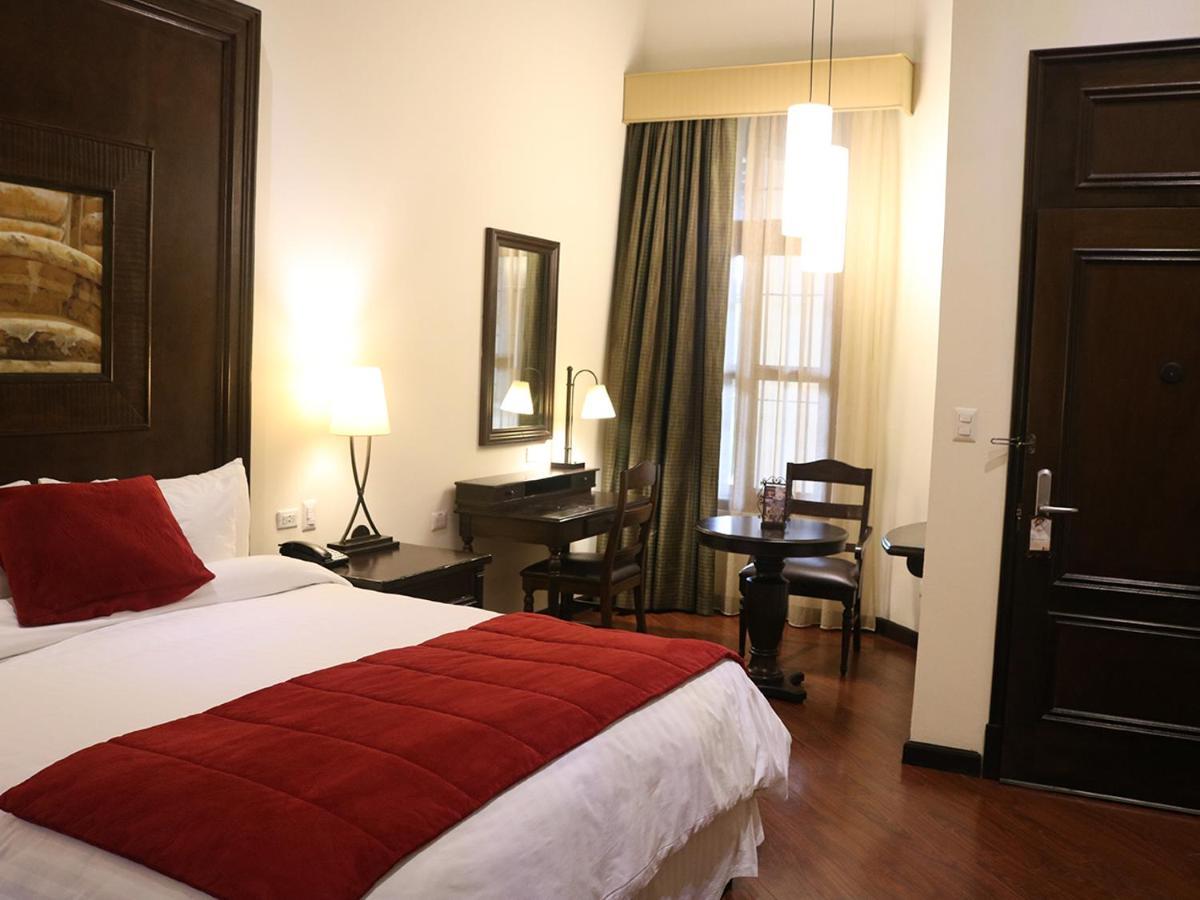 Camino Real Antigua Hotel Exterior photo