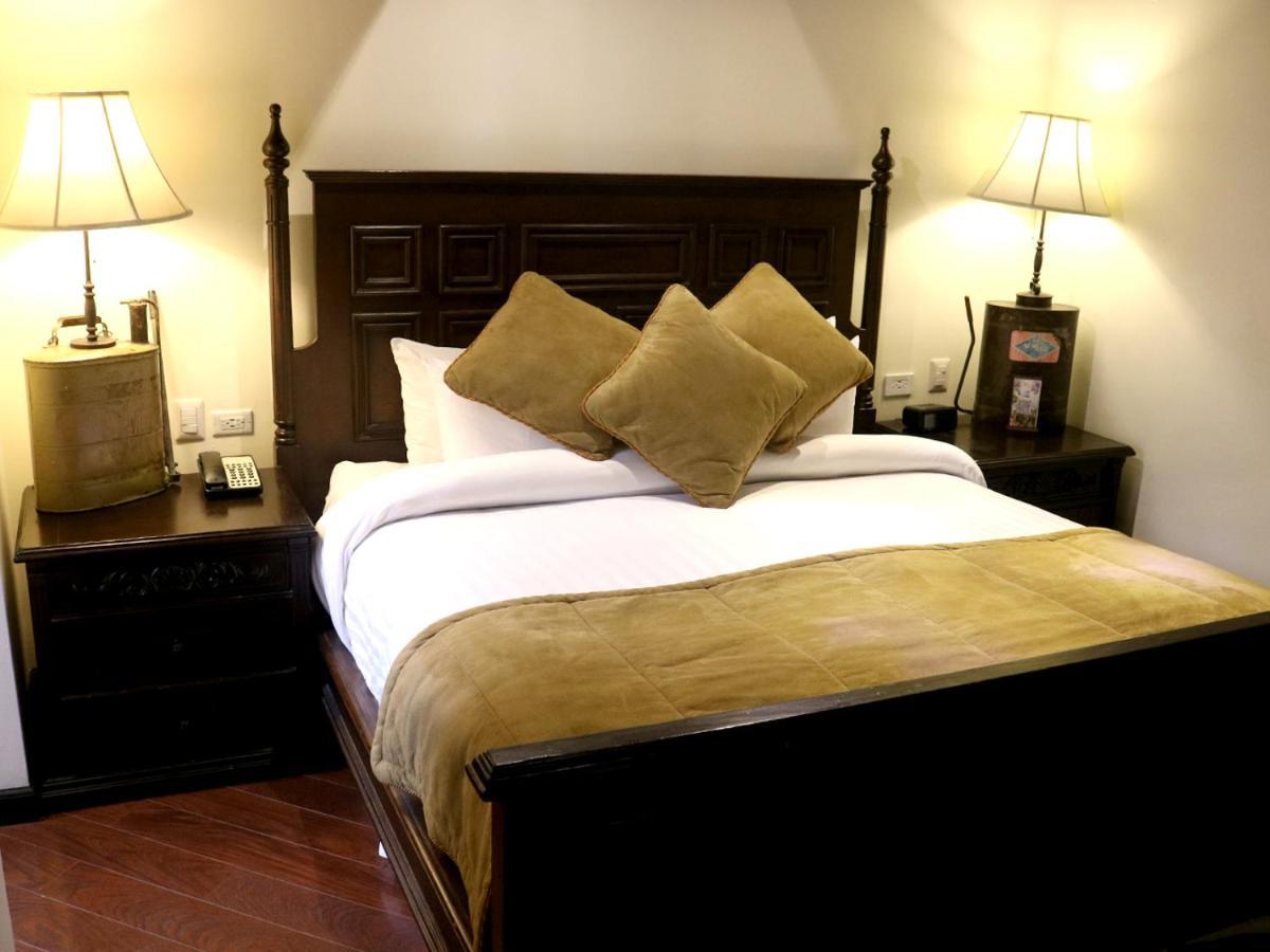 Camino Real Antigua Hotel Exterior photo