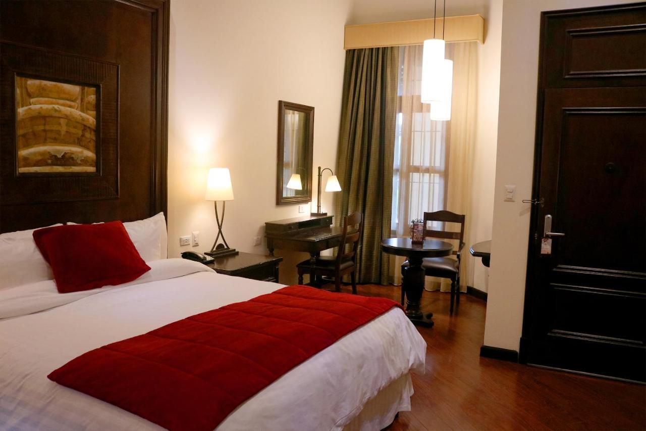 Camino Real Antigua Hotel Exterior photo