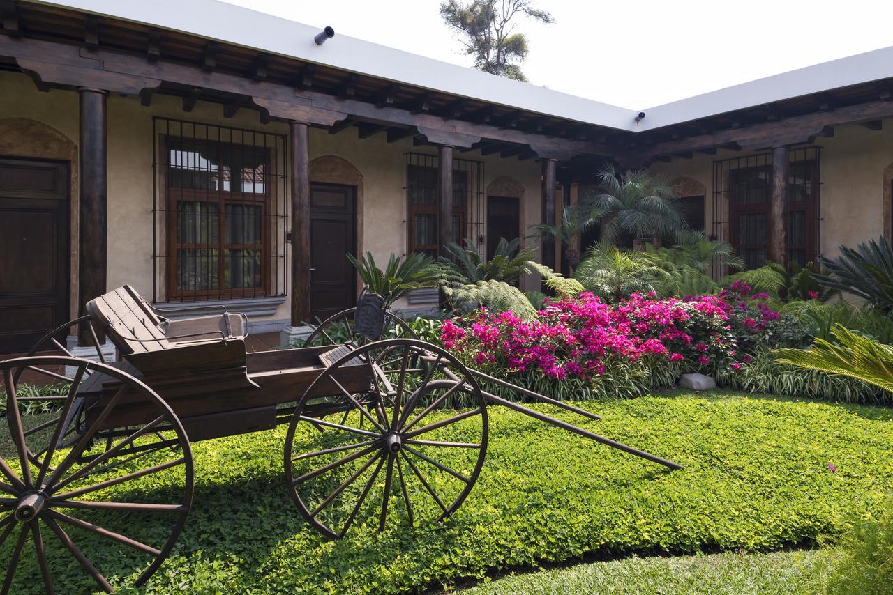Camino Real Antigua Hotel Exterior photo